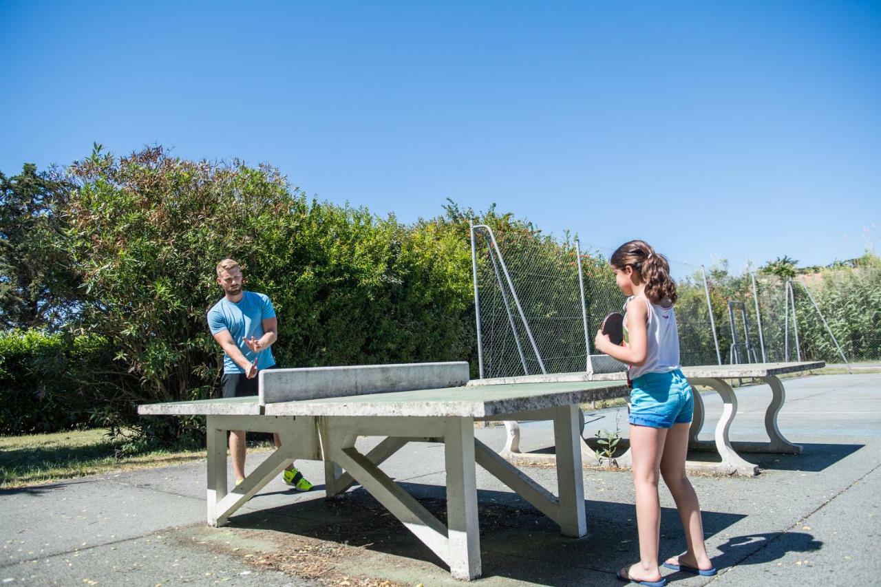 Camping Les Grenettes Sainte-Marie-de-Ré Eksteriør billede